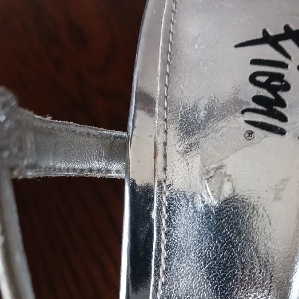 FIONI Clothing Sparkling Silver Women's Heels